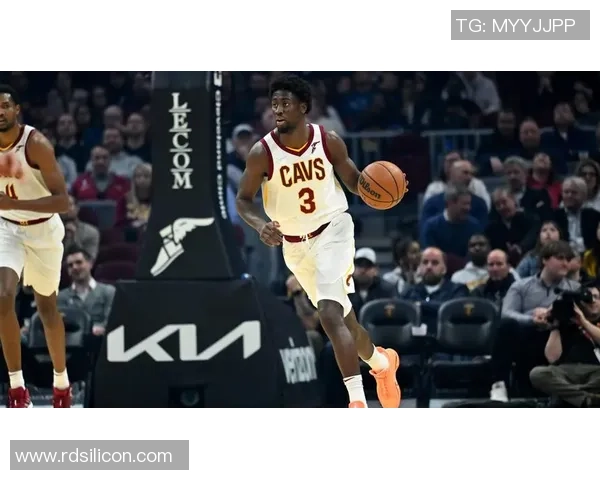 卡里斯勒韦尔的篮球之路与职业生涯的精彩瞬间回顾